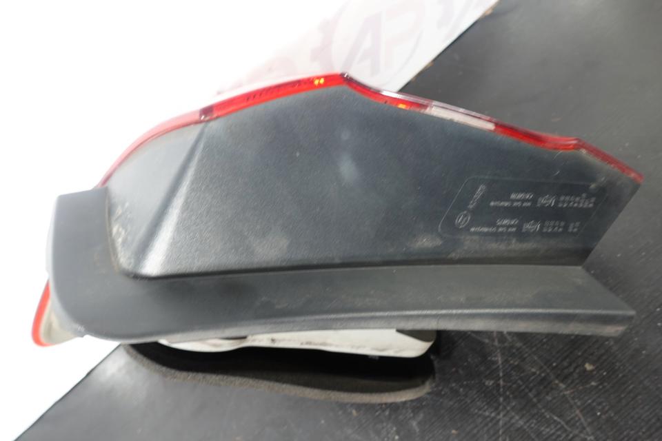 Mercedes-Benz B-Kl W246 LED Rückleuchte Rechts 2011–2018 M43 – Bild 8