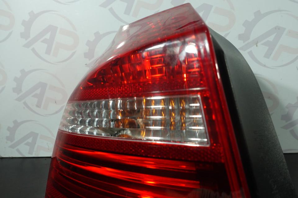 BMW 1er E81 E87 LCI Rückleuchte links Außen 2007–2011 M31 – Bild 4