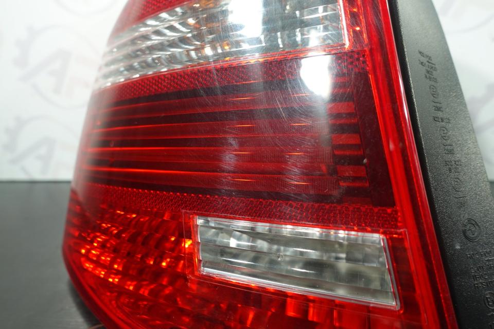 BMW 1er E81 E87 LCI Rückleuchte links Außen 2007–2011 M31 – Bild 5
