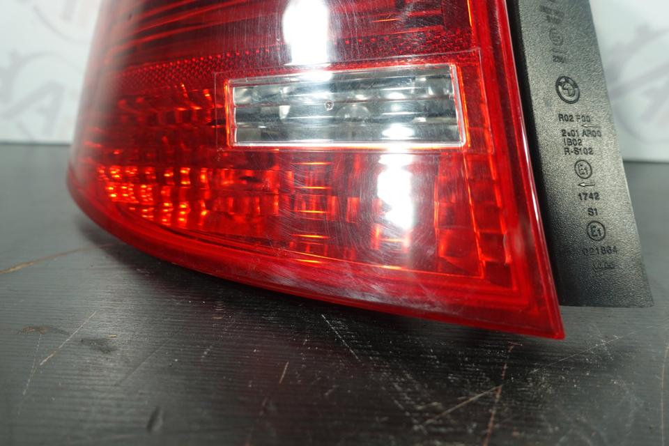 BMW 1er E81 E87 LCI Rückleuchte links Außen 2007–2011 M31 – Bild 6