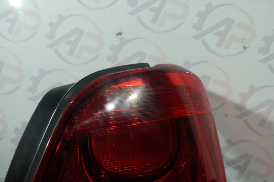 VW Polo 6R Rückleuchte Rechts Außen 2009–2014 M25 – Bild 3