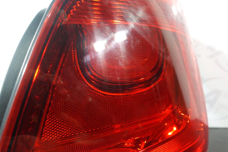 VW Polo 6R Rückleuchte Rechts Außen 2009–2014 M25 – Bild 4