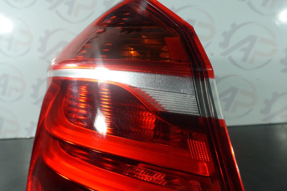 BMW 2er F45 Active Tourer Rückleuchte Links Außen 2015–2018 M28 – Bild 5
