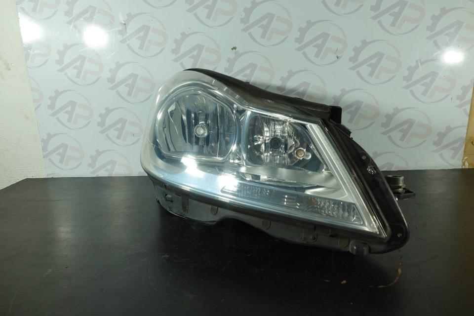 Mercedes C180 W204 Halogen Scheinwerfer Rechts A2048205259 N18 – Bild 2