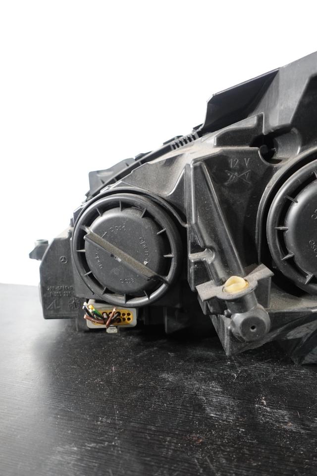 Mercedes C180 W204 Halogen Scheinwerfer Rechts A2048205259 N18 – Bild 9