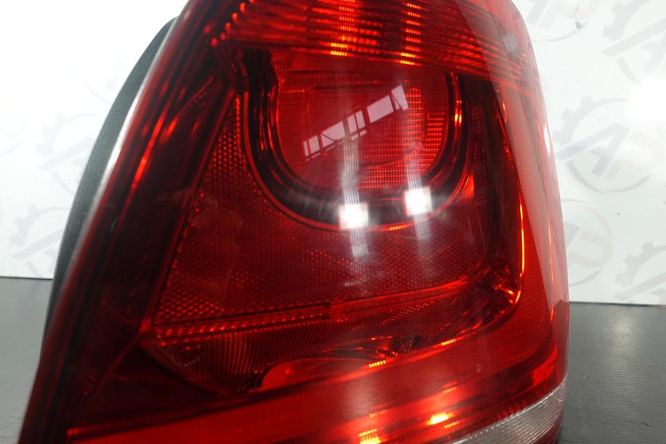 VW Polo 6R Rückleuchte Heckleuchte Rechts Außen 2009–2014 M24 – Bild 4
