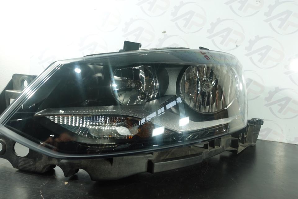VW Polo 6R Scheinwerfer Links Halogen 6R2941007E 2010–2014 M24 – Bild 2