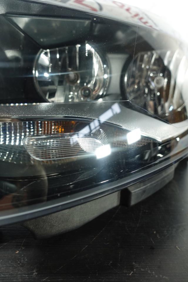 VW Polo 6R Scheinwerfer Links Halogen 6R2941007E 2010–2014 M24 – Bild 4