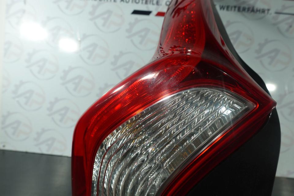 Volvo V60 Rückleuchte Heckleuchte Rücklicht Links Außen 2013 M33 – Bild 6