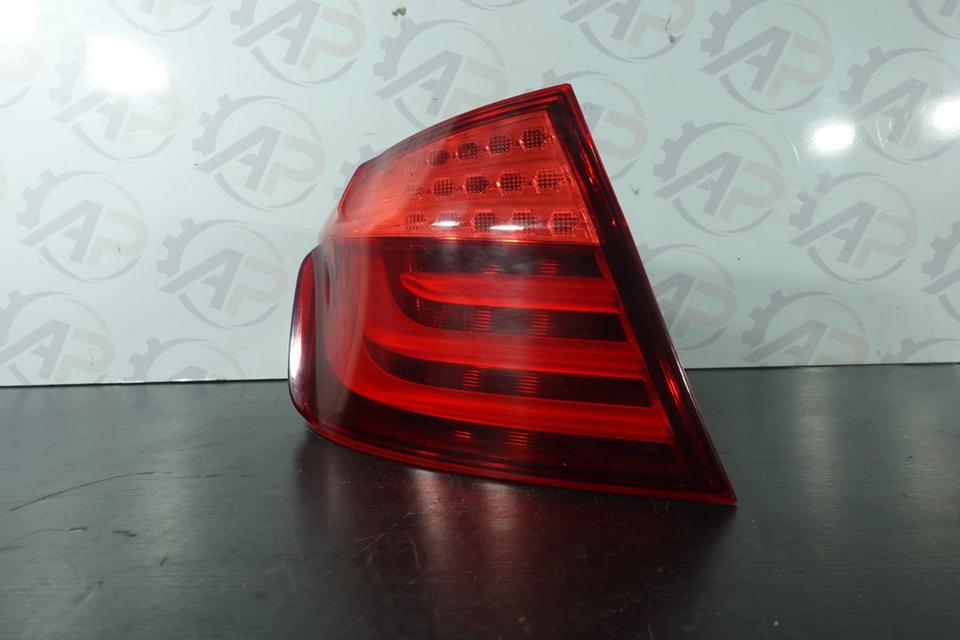 BMW 5er F10 F11 LED Rückleuchte Rücklicht Links Innen 2011 M32 – Bild 2