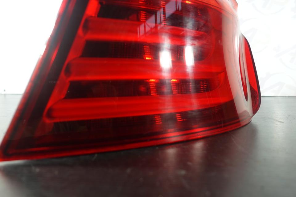 BMW 5er F10 F11 LED Rückleuchte Rücklicht Rechts Innen 2011 M32 – Bild 4