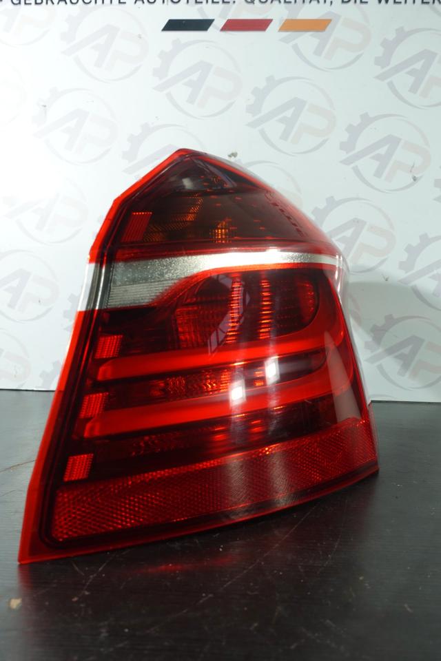 BMW 2er F45 F46 LED Rückleuchte Rücklicht Rechts Innen 2015 M30 – Bild 2