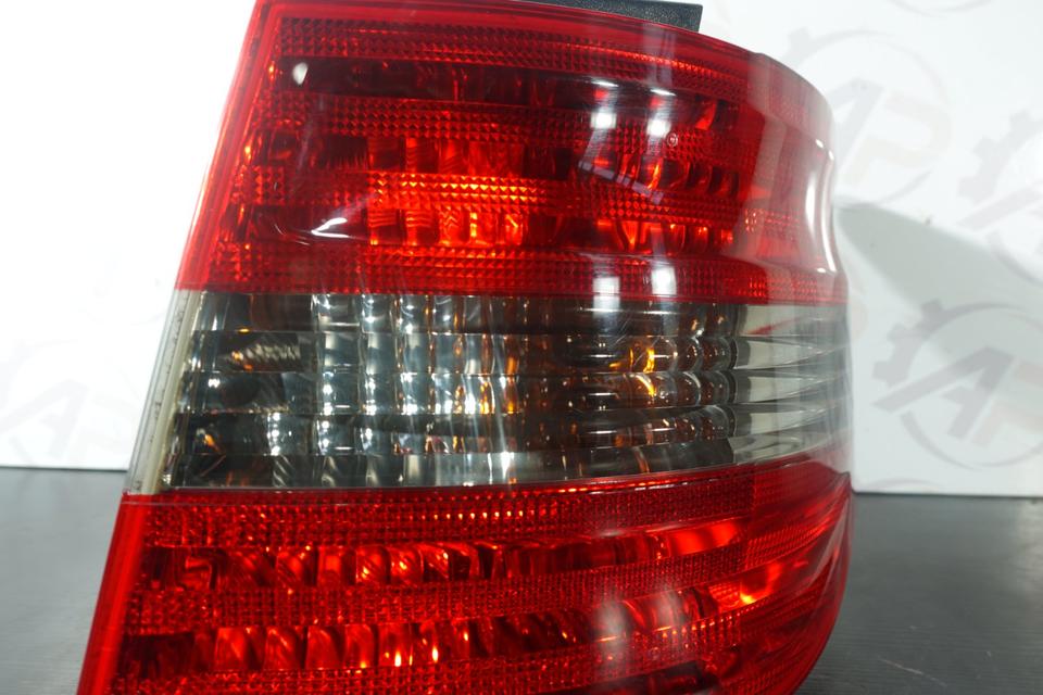Mercedes-Benz B-Klasse W245 Rückleuchte Rücklicht Rechts 2010 M40 – Bild 5