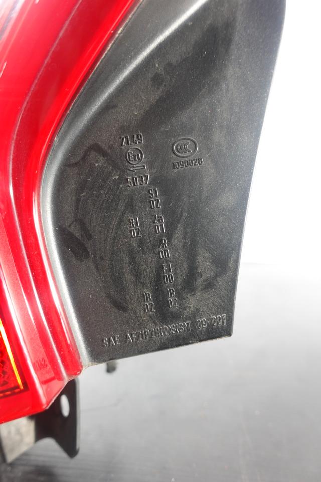 Volvo V60 Rückleuchte Links Außen LED 2013–2018 M35 – Bild 3