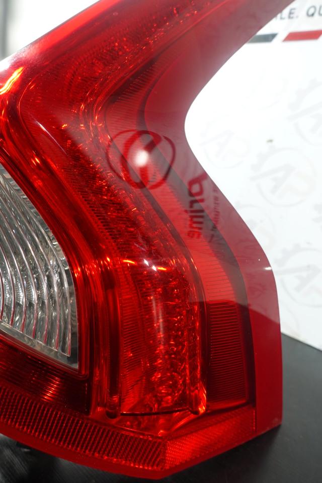 Original Volvo V60 Rückleuchte Rechts Außen LED 2014 M35 – Bild 9