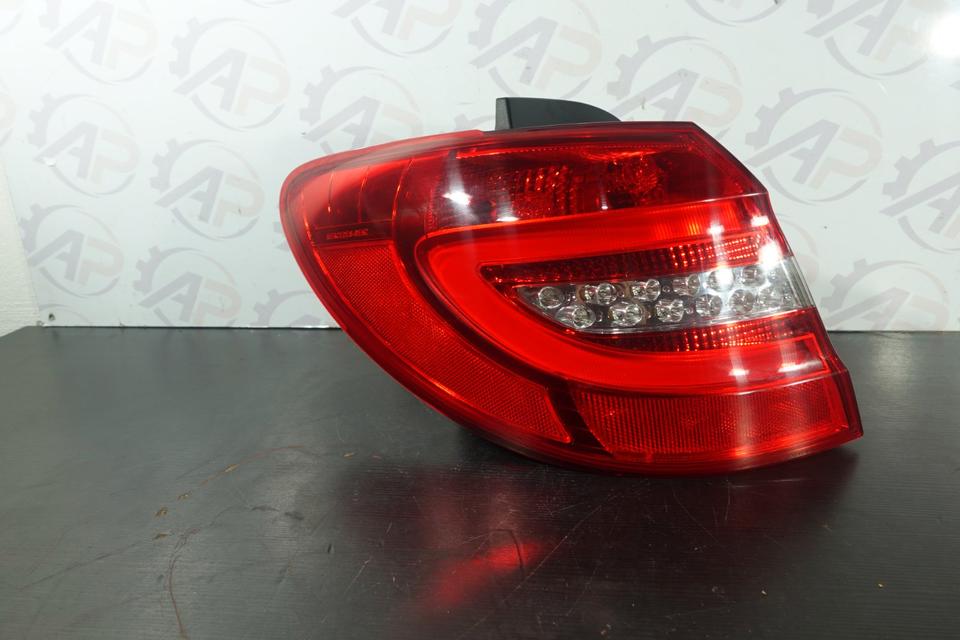 Mercedes B-Klasse W246 Rückleuchte Links LED 2011–2014 M41 – Bild 2