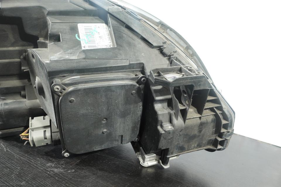 Original Mercedes W246 Xenon Scheinwerfer Links A2468207361 M43 – Bild 12