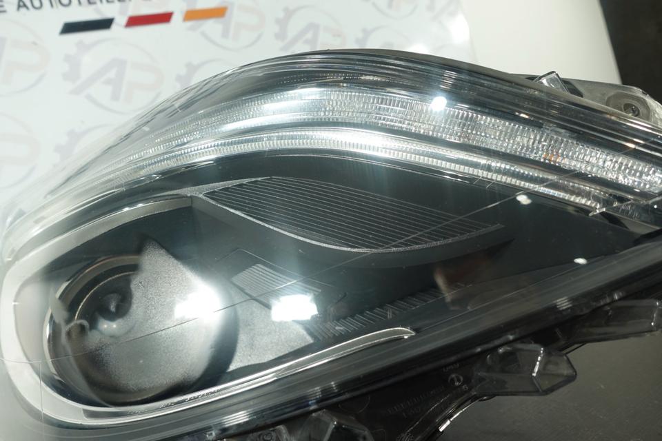 Mercedes B-Klasse W246 Xenon Scheinwerfer Rechts 2011–2014 M41 – Bild 5