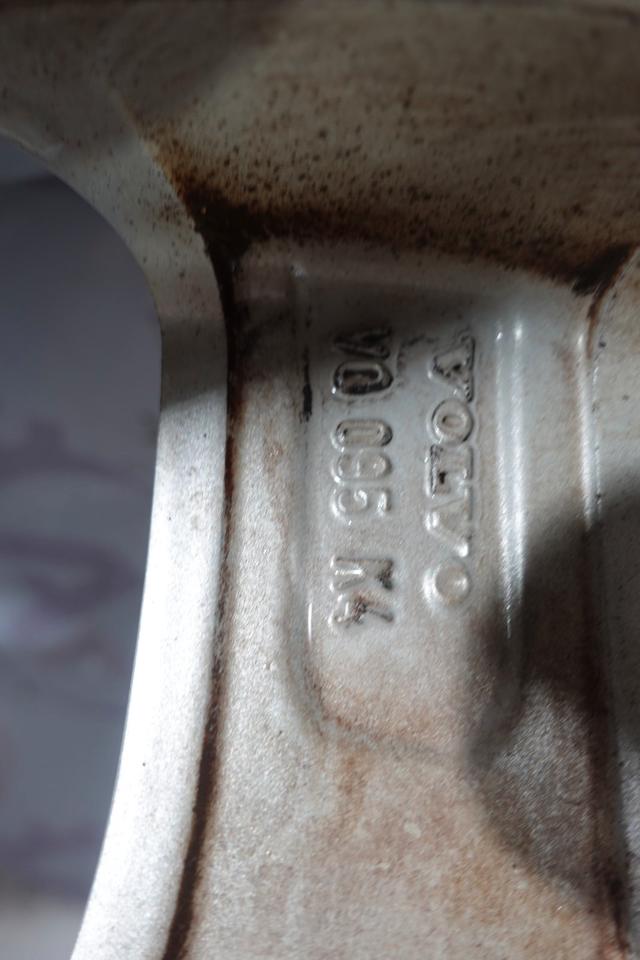 Volvo V40 2012-2019 Original Alufelge 17 Zoll 7Jx17 ET50 M35 – Bild 7