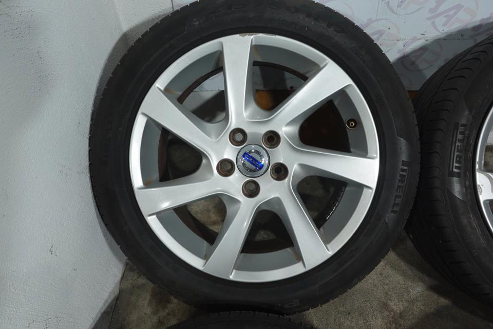 Volvo V40 2012-2019 Original Alufelge 17 Zoll 7Jx17 ET50 M35 – Bild 9