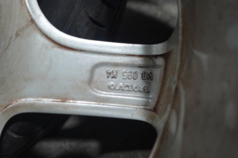Volvo V40 2012-2019 Original Alufelge 17 Zoll 7Jx17 ET50 M35 – Bild 15