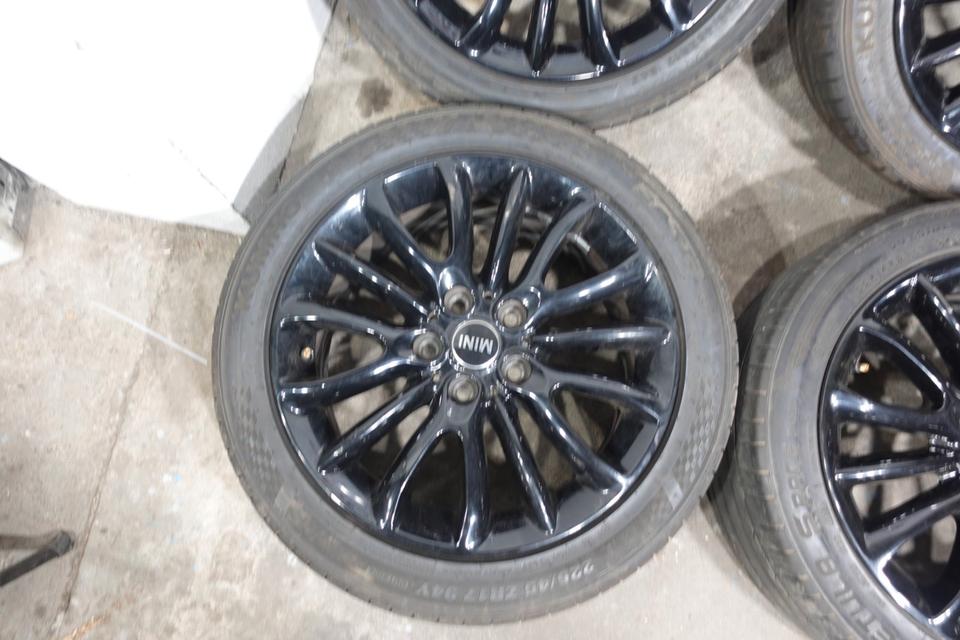 MINI F54 F55 F56 F57 2014-2024 Original Alufelge 17 Zoll Schwarz M36 – Bild 11