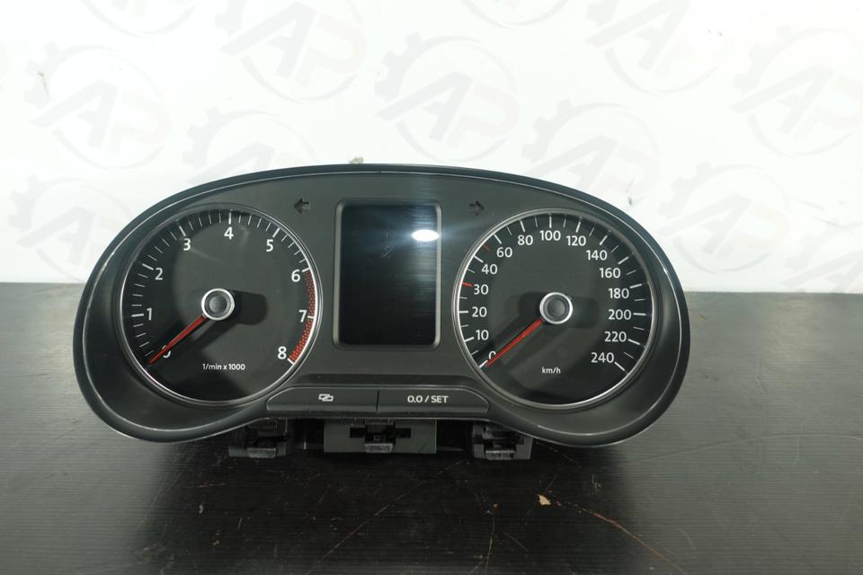 Original VW Polo 6R Kombiinstrument Tacho 6R0920860D M24 – Bild 3