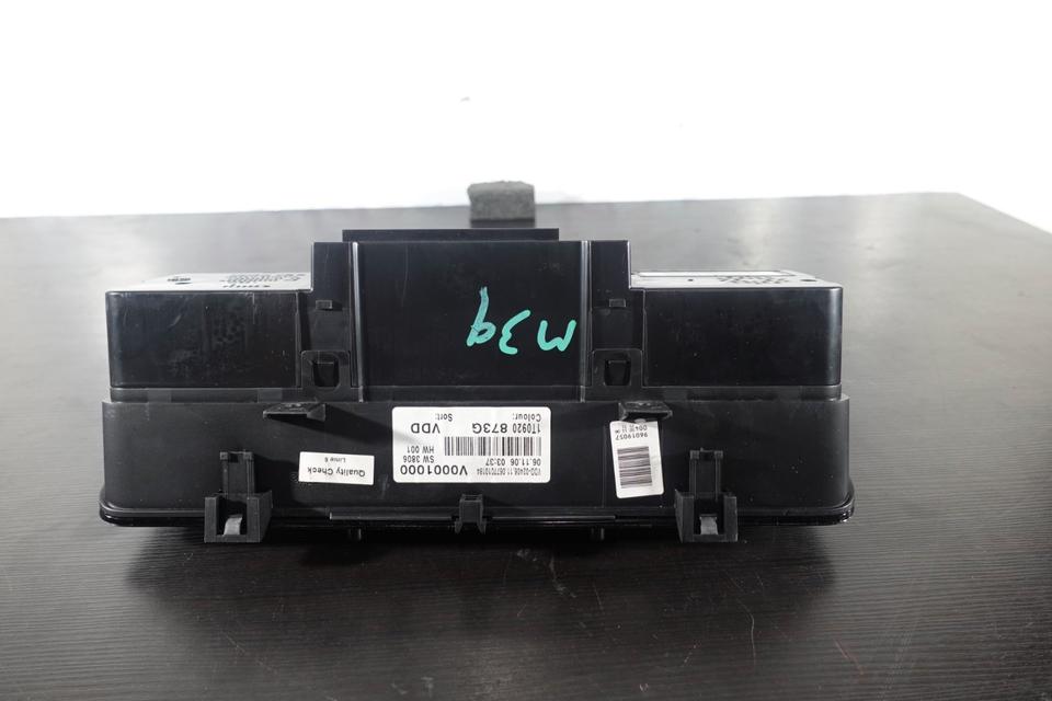 Original VW Touran 1T Kombiinstrument Tacho 1T0920873G VDO M39 – Bild 4