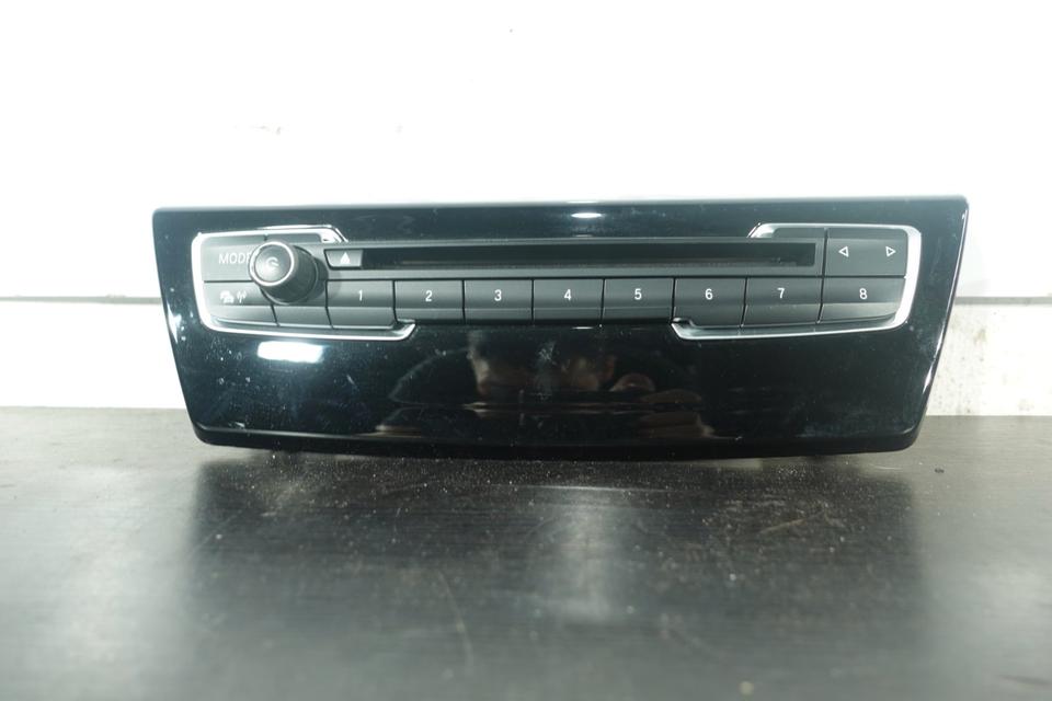 Original BMW F45 F46 Radio Bedienteil 9363535 M29 – Bild 2