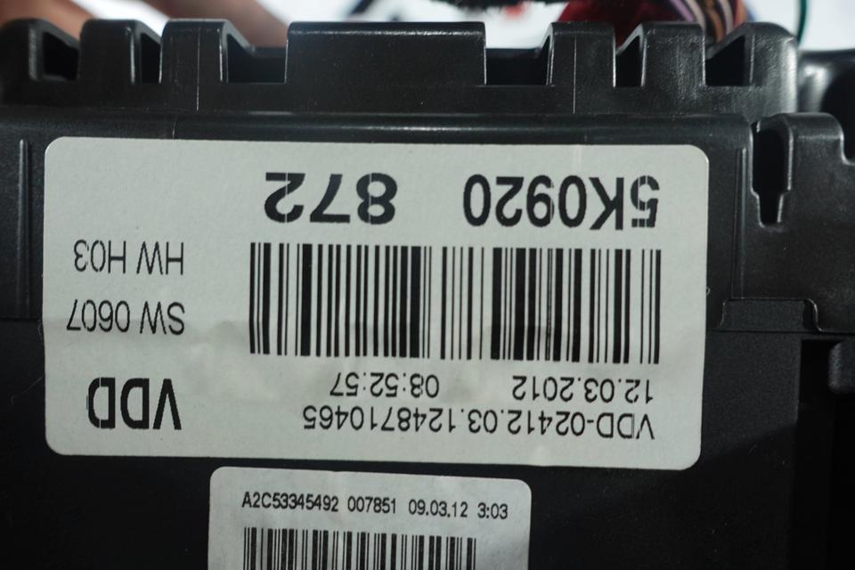 VW Golf 6 VI MK6 Kombiinstrument Tacho VDO Benzin Bj. 2012 N20 – Bild 7