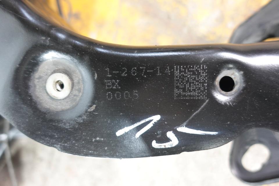 BMW 218i F45 2014 Hinterachse Achsträger komplett M29 – Bild 8