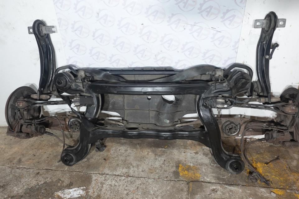 Mercedes B-Klasse W246 B180 Hinterachse komplett 2014 M43 – Bild 2
