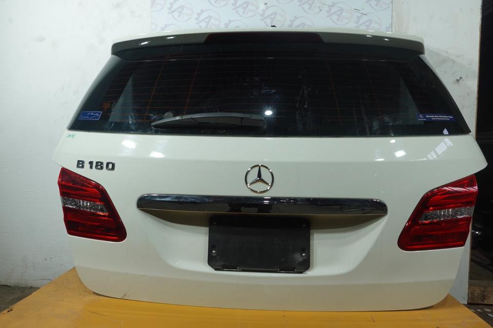 Mercedes B-Klasse W246 B180 Heckklappe Weiß Rückleuchten M41 – Bild 3