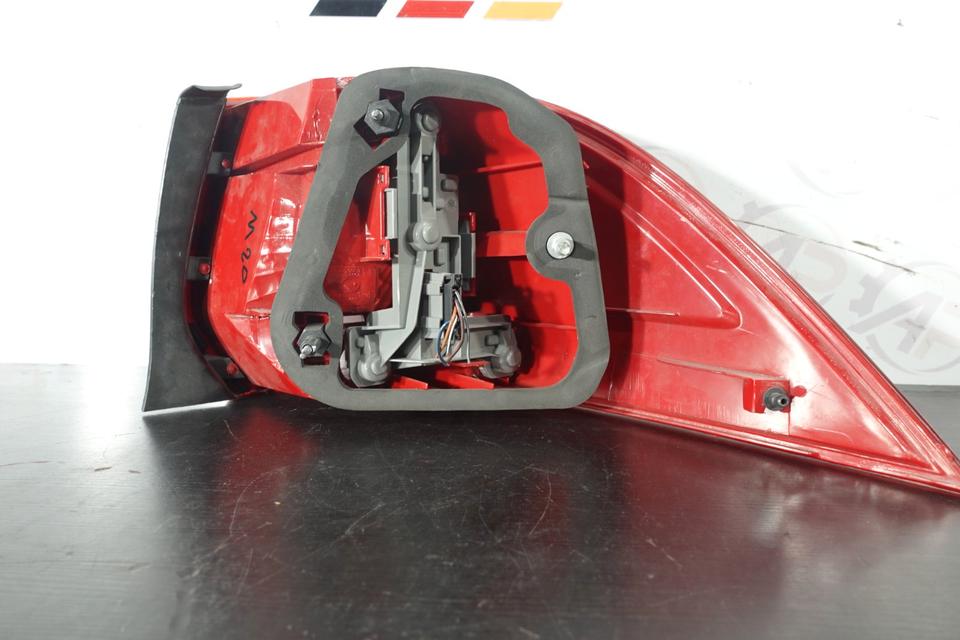 Original VW Golf 5 Variant Rückleuchte links 1K9945095D M20 – Bild 7