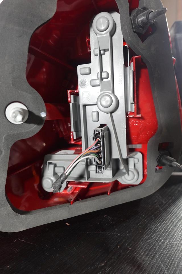 Original VW Golf 5 Variant Rückleuchte rechts 1K9945096D M20 – Bild 2