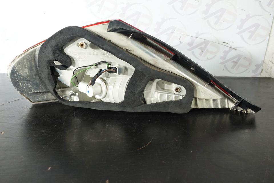 BMW 6er E63 LED Rückleuchte rechts Valeo 63216911892 M13 – Bild 5