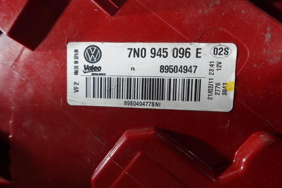 VW Sharan 7N Rückleuchte rechts außen 7N0945096E Valeo M08 – Bild 5