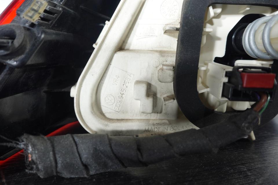 Original VW Golf 7 Variant Rückleuchte rechts 5G9945096C M03 – Bild 6