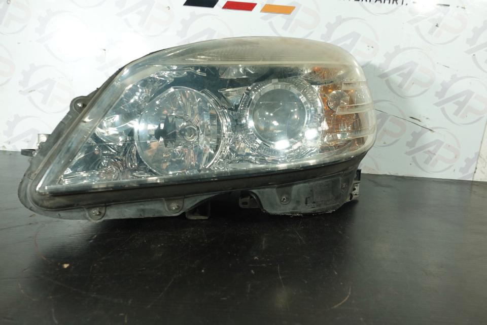 Mercedes C-Klasse W204 S204 Scheinwerfer links Halogen 2011 M09 – Bild 3