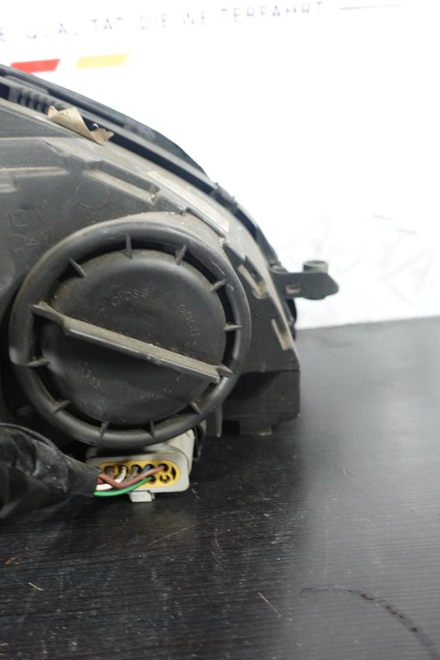 Mercedes C-Klasse W204 S204 Scheinwerfer links Halogen 2011 M09 – Bild 8