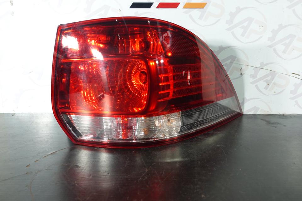 VW Golf 6 Variant AJ5 Rückleuchte rechts Schlussleuchte 2010 N06 – Bild 2