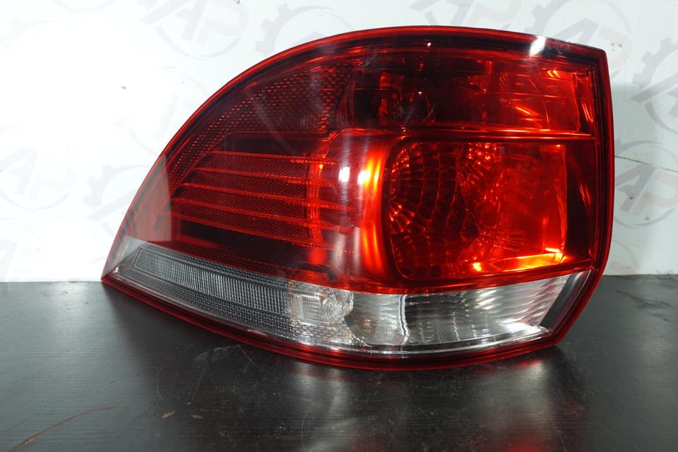 VW Golf 6 Variant AJ5 Rückleuchte links Schlussleuchte 2010 N06 – Bild 2