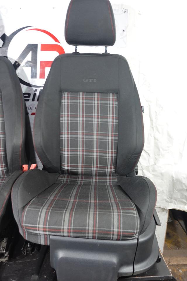 VW Polo 6R GTI Sitzgarnitur Sitze 5-Türer Stoff Karo komplett M25 – Bild 2