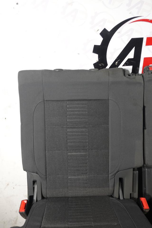 Touran 1T Rücksitze 2x Einzelsitz Stoff Schwarz 1T0885021P1T0 M38 – Bild 5
