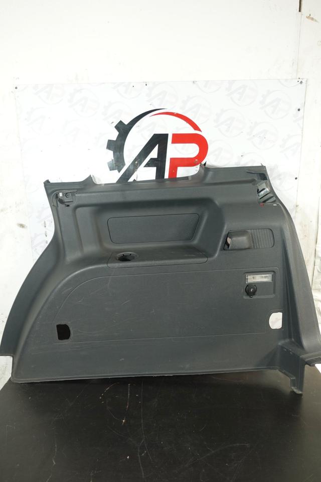 VW Touran 1T Kofferraumverkleidung rechts 1T0867036D 7-Sitzer M38 – Bild 6