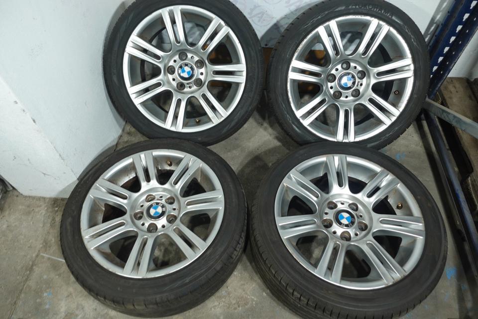 BMW 3er E46 M Doppelspeiche 68 Alufelgen 17 Zoll Radsatz 225/45 R – Bild 2