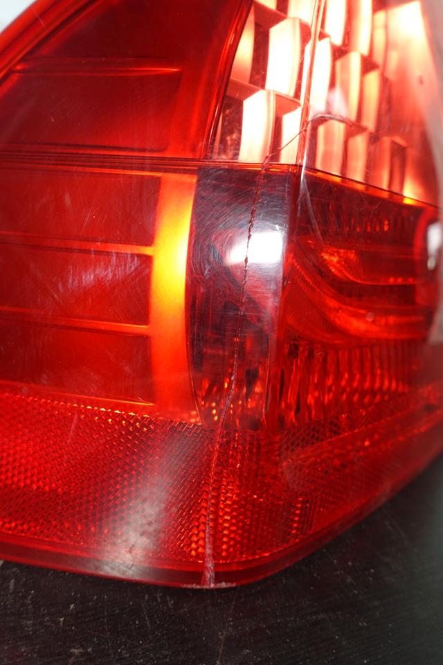 BMW 3er E91 LCI Heckleuchte Rückleuchte links 2010 Original M06 – Bild 4