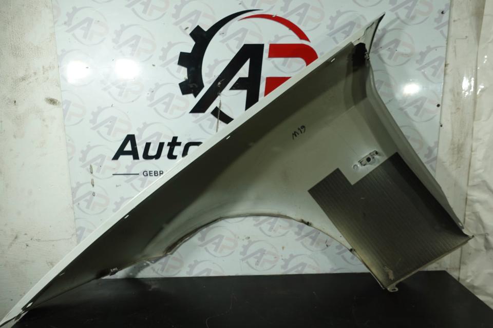 3er E90 LCI 320i Kotflügel vorne rechts 2008–2011 M19 – Bild 5