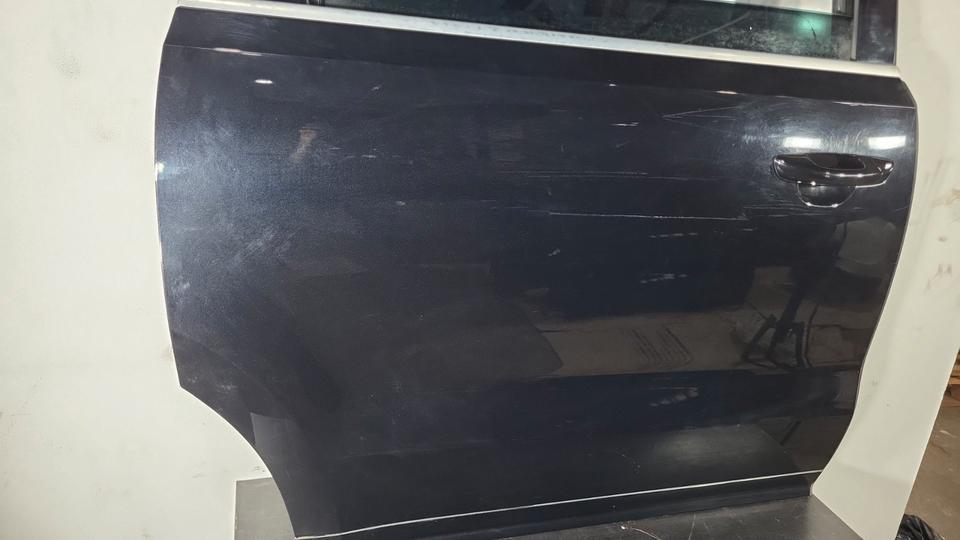 VW Sharan 7N Schiebetür hinten rechts Schwarz 2010–2022 N07 – Bild 4