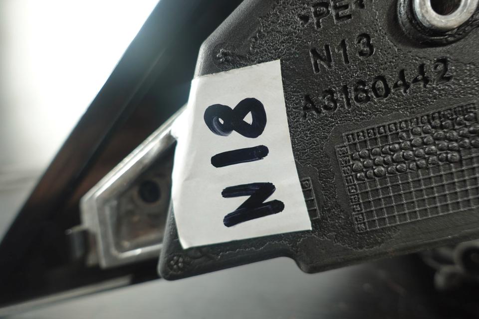 Mercedes C-Klasse W204 Außenspiegel RechtsWeiß Blinker 2011 N18 – Bild 7